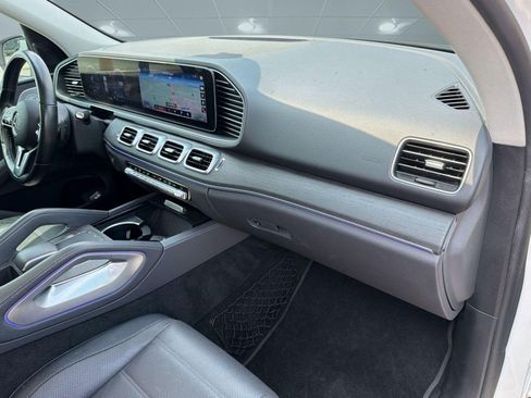 Used 2020 Mercedes-Benz GLE 450 4MATIC image 24