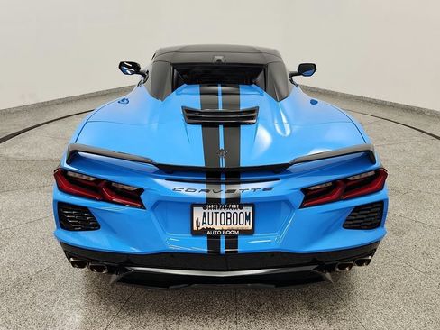 Used 2021 Chevrolet Corvette Stingray Premium Conv w/ Z51 Performance Package RWD image 16