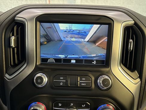 Used 2020 GMC Sierra 1500 SLT w/ SLT Premium Plus Package image 39