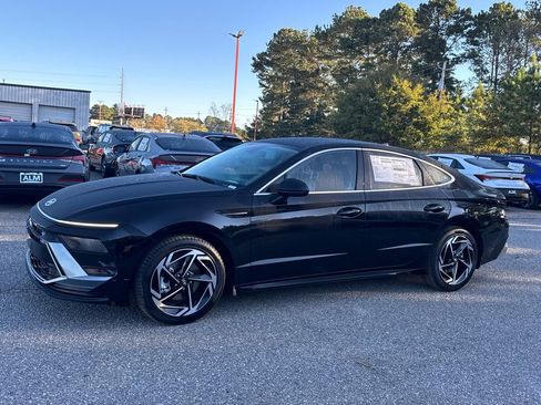 New 2026 Hyundai Sonata SEL image 2