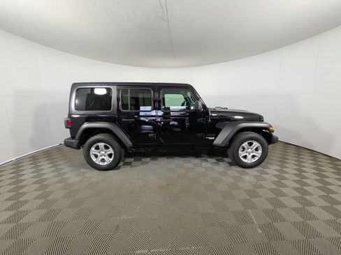 Used 2021 Jeep Wrangler Unlimited Sport AWD/4WD image 32