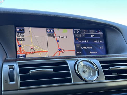 Used 2014 Lexus LS 460 image 25