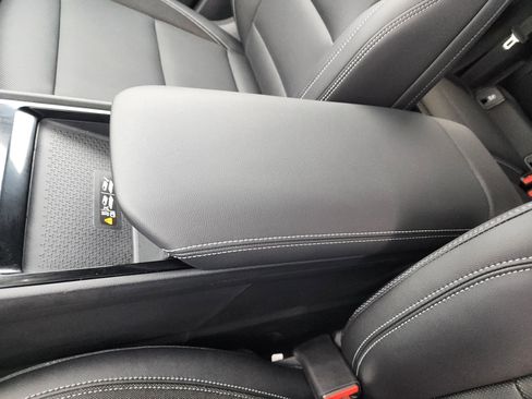 New 2026 Chevrolet Blazer EV LT image 32