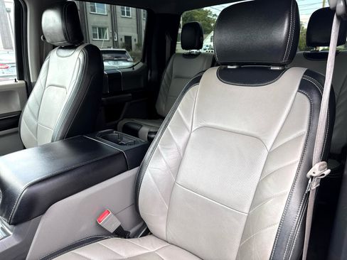 Used 2018 Ford F150 XLT w/ Equipment Group 302A Luxury image 9