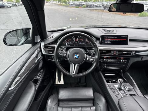 Used 2018 BMW X5 M w/ Executive Package AWD/4WD image 16