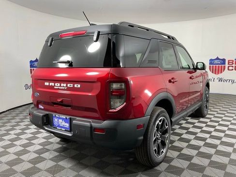 New 2025 Ford Bronco Sport Outer Banks image 3