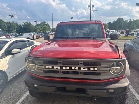 Used 2023 Ford Bronco Big Bend w/ Sasquatch Package AWD/4WD image 2