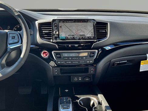 New 2026 Honda Ridgeline Black Edition image 6