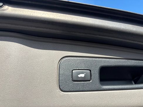 Used 2014 Honda Odyssey EX-L image 11