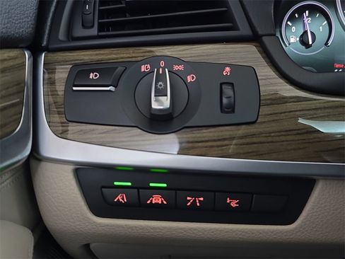 Used 2014 BMW 535i Sedan image 27