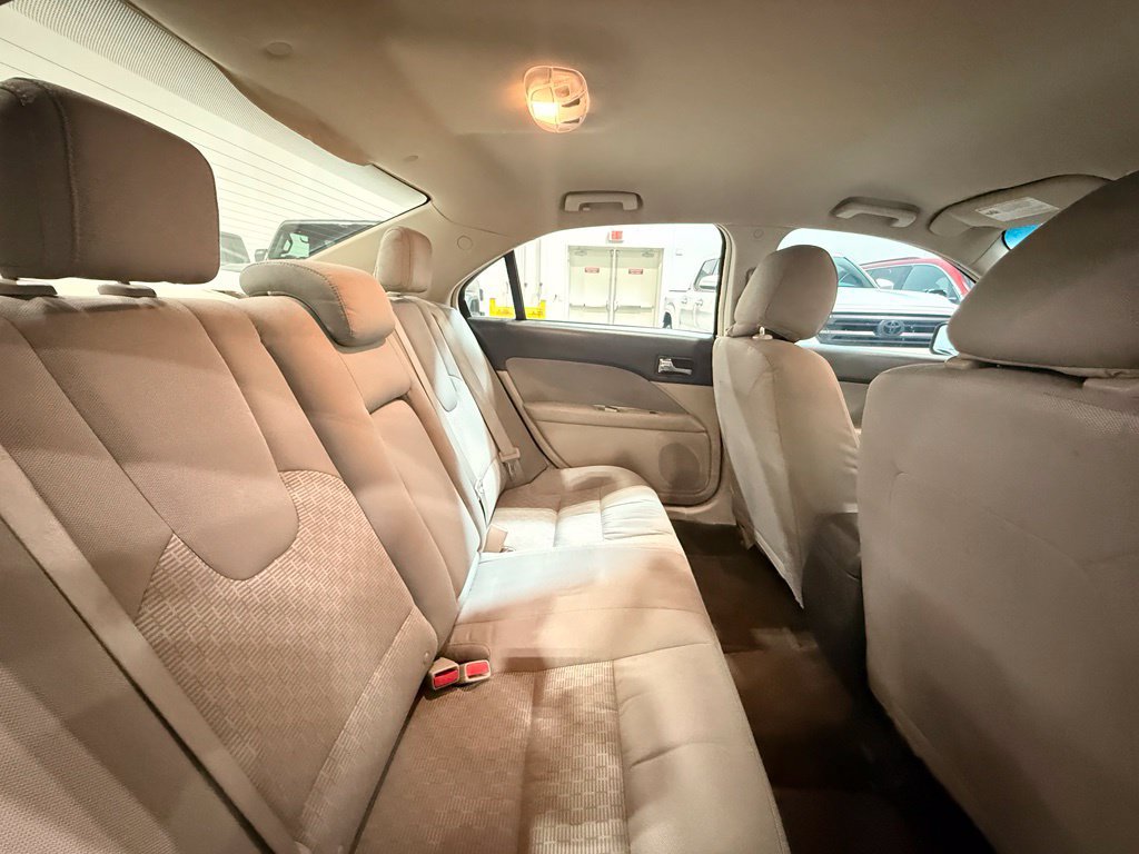 Used 2012 Ford Fusion S FWD image 21