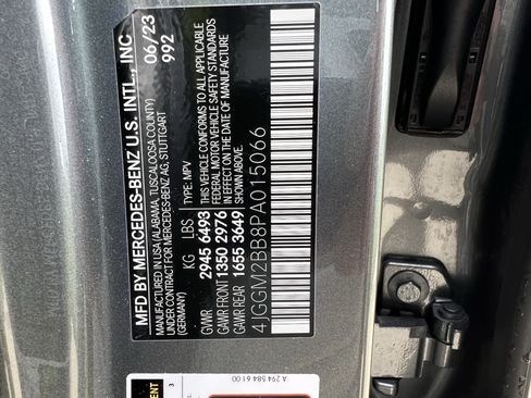 Used 2023 Mercedes-Benz EQE 350+ SUV image 37
