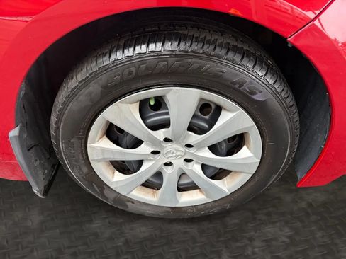 Used 2020 Toyota Corolla LE FWD image 35