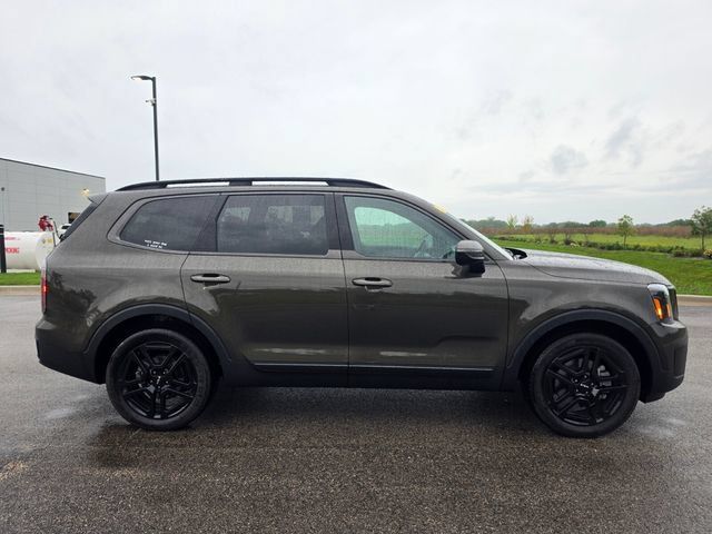Used 2024 Kia Telluride SX Prestige X-Line AWD/4WD image 2