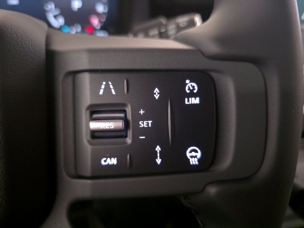 New 2026 Land Rover Defender 110 S AWD/4WD image 24