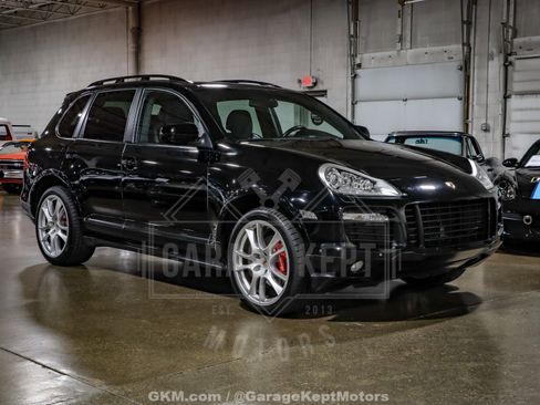 Used 2008 Porsche Cayenne GTS image 12
