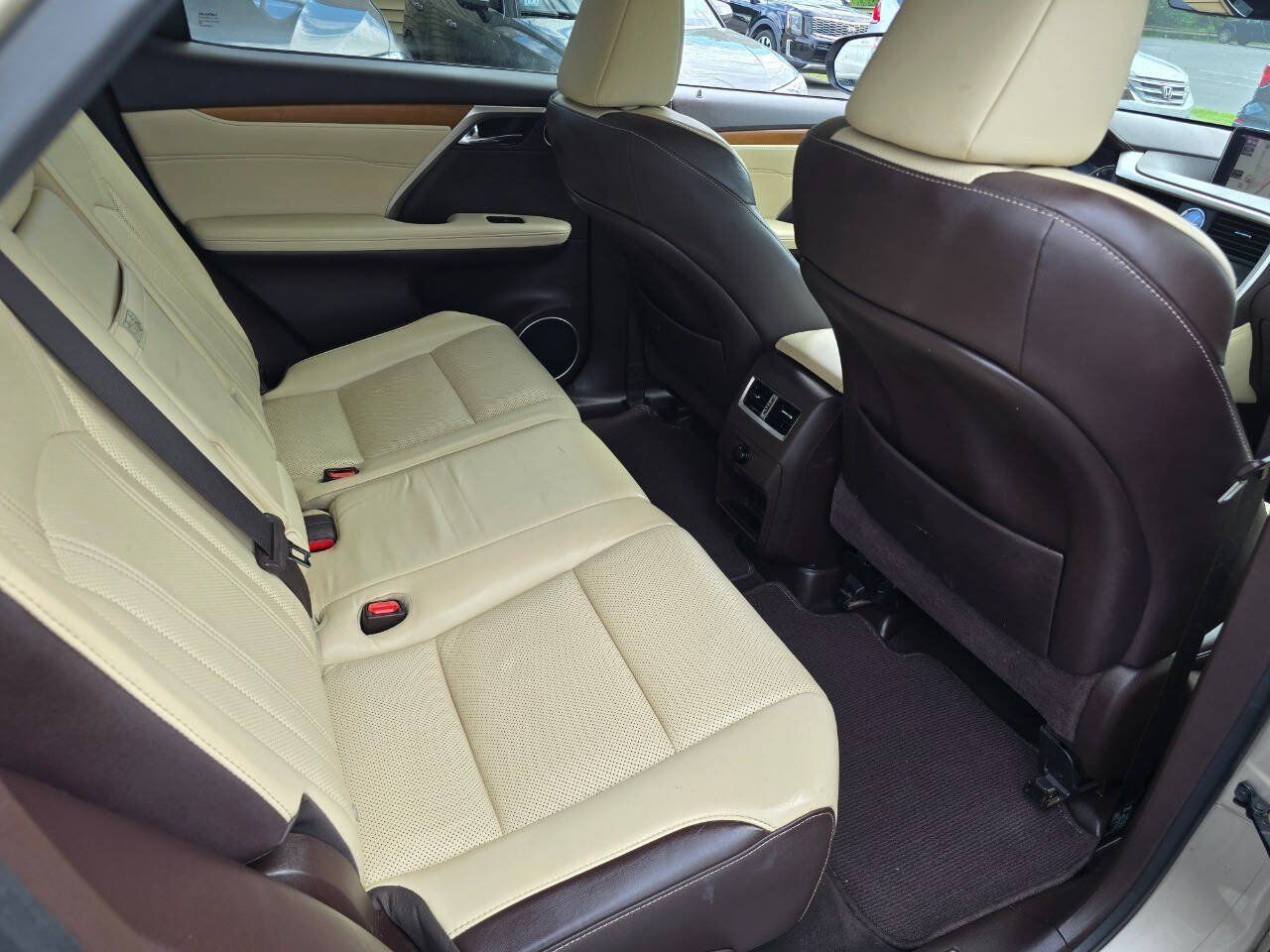 Used 2018 Lexus RX 350 AWD w/ Premium Package image 29