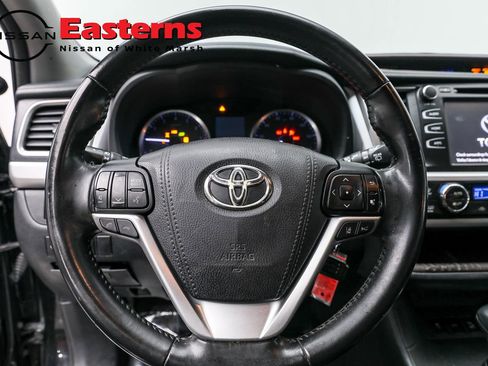 Used 2017 Toyota Highlander Plus image 15