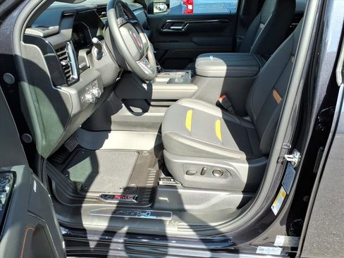New 2026 GMC Sierra 2500 AT4 w/ AT4 Premium Plus Package image 5