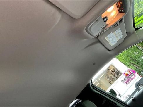 Used 2024 Buick Encore GX Preferred FWD image 17