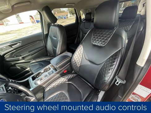 Used 2024 Ford Edge Titanium image 30