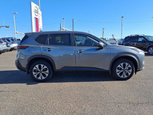 Used 2023 Nissan Rogue SV AWD/4WD image 9