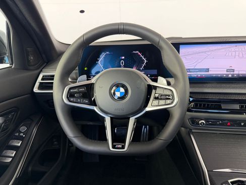 Used 2026 BMW 330i Sedan w/ M Sport Package RWD image 15