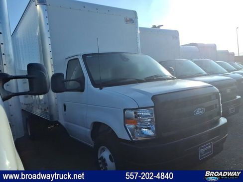 New 2026 Ford E-450 and Econoline 450 Super Duty w/ Power Equipment Group RWD image 1