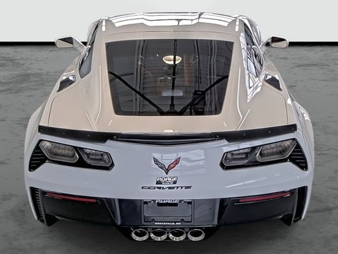 Used 2017 Chevrolet Corvette Z06 image 3