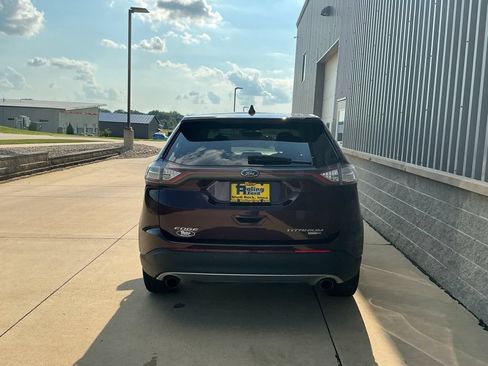 Used 2018 Ford Edge Titanium w/ Equipment Group 301A AWD/4WD image 5
