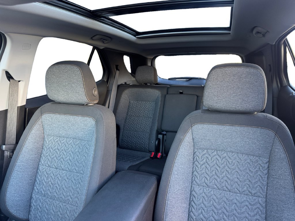 Used 2024 Chevrolet Equinox LT w/ LPO, Floor Liner Package AWD/4WD image 20
