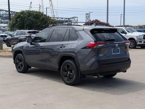 Certified 2025 Toyota RAV4 XLE AWD/4WD image 9