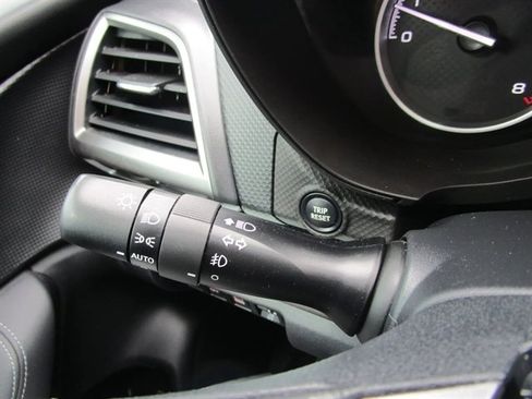 Used 2021 Subaru Forester Premium image 28