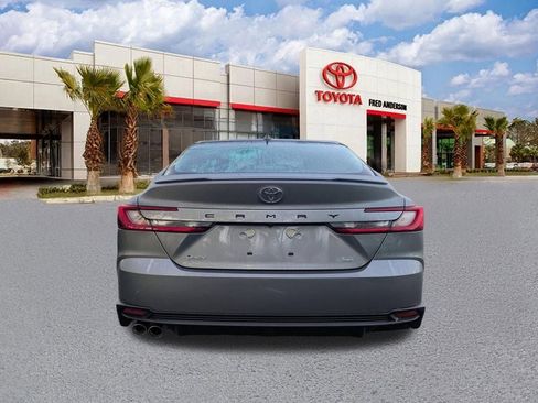 New 2026 Toyota Camry SE image 6