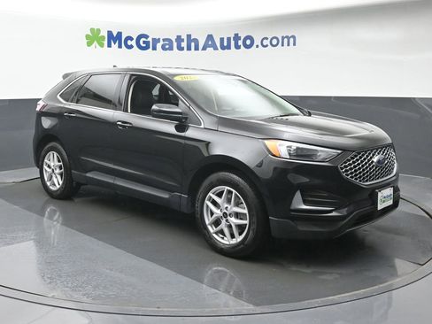 Used 2023 Ford Edge SEL image 2
