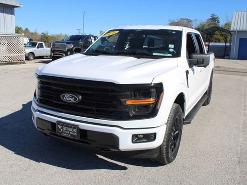 Used 2024 Ford F150 XLT w/ XLT Black Appearance Package image 3
