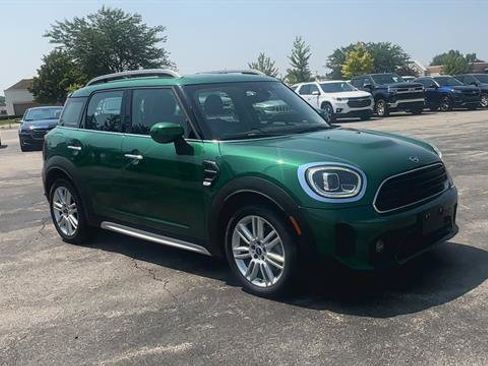Used 2022 MINI Cooper Countryman image 2