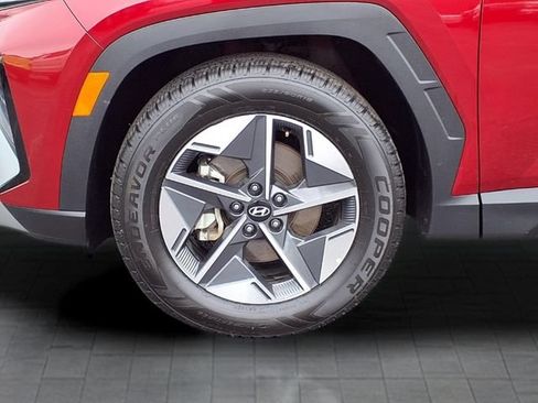 Used 2025 Hyundai Tucson SEL FWD image 11