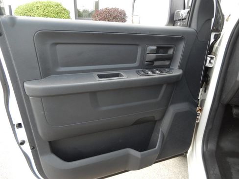 Used 2009 Dodge Ram 1500 Truck ST image 24