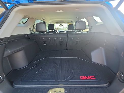 Used 2024 GMC Terrain SLT w/ LPO, Floor Liner Package AWD/4WD image 14