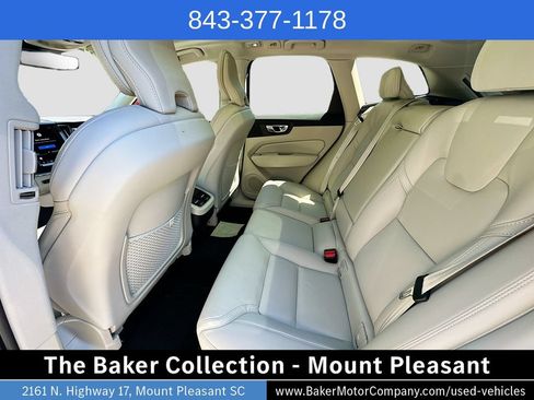 Used 2023 Volvo XC60 B5 Ultimate AWD/4WD image 25