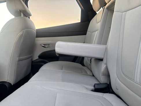 Used 2025 Hyundai Tucson SEL AWD/4WD image 35