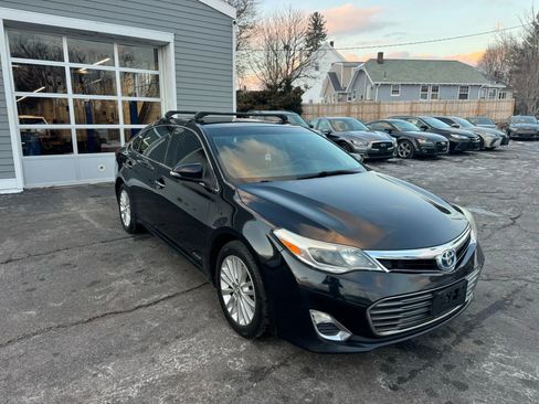 Used 2014 Toyota Avalon XLE Premium image 7