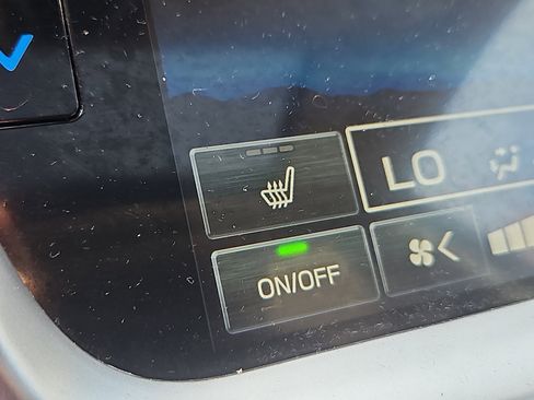 Used 2023 Subaru Outback Premium AWD/4WD image 11