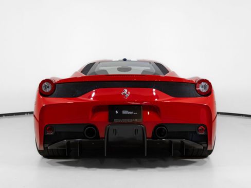 Used 2015 Ferrari 458 Speciale Coupe RWD image 6