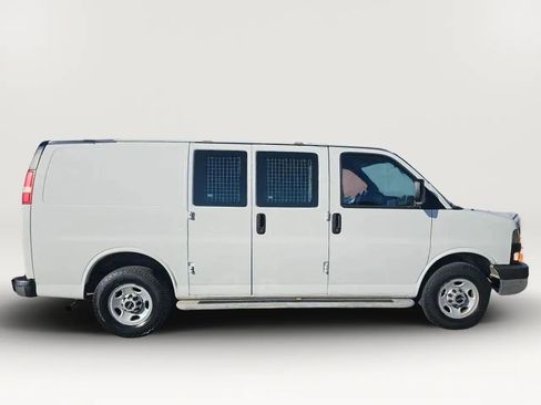 Used 2014 GMC Savana 2500 image 5