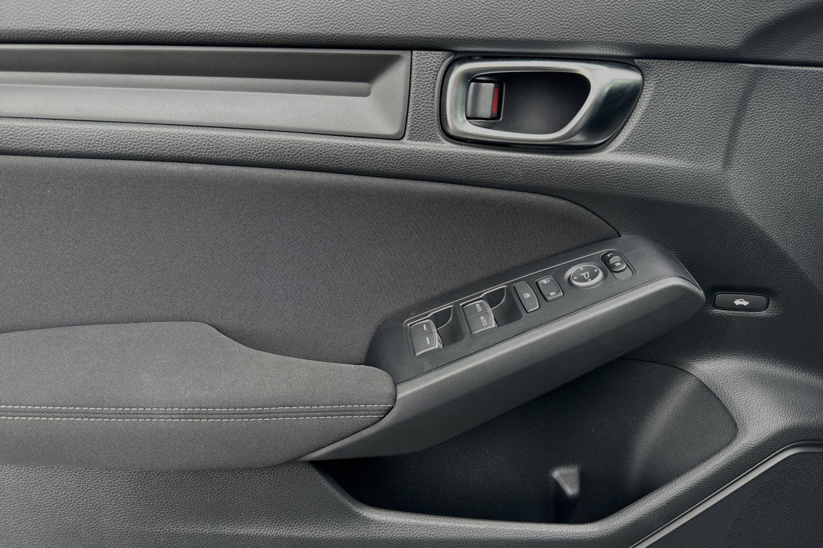 New 2025 Honda Civic Sport image 11