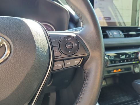 Used 2024 Toyota RAV4 XLE Premium FWD image 14