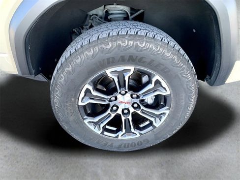 Used 2023 GMC Canyon AT4 w/ Canyon Safety Plus Package image 11