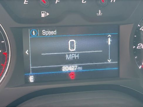 Used 2024 Chevrolet Camaro LT RWD image 10